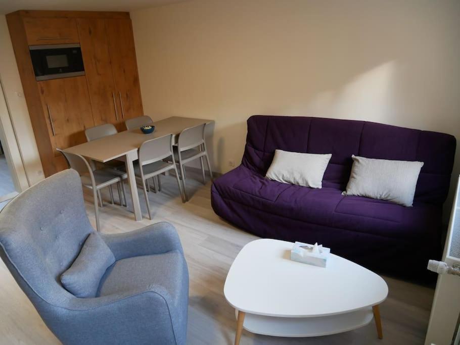 Appartement Entier Dans Cour Interieure Epfig Exterior foto
